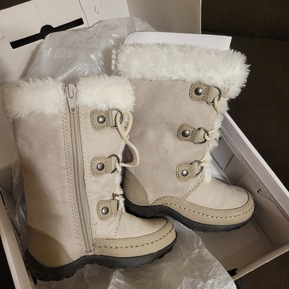 Nine West Daphne Toddler K Off White Boots Size 3 - Picture 4 of 10
